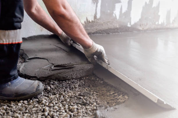 Best Custom Concrete Contractor  in Silsbee, TX